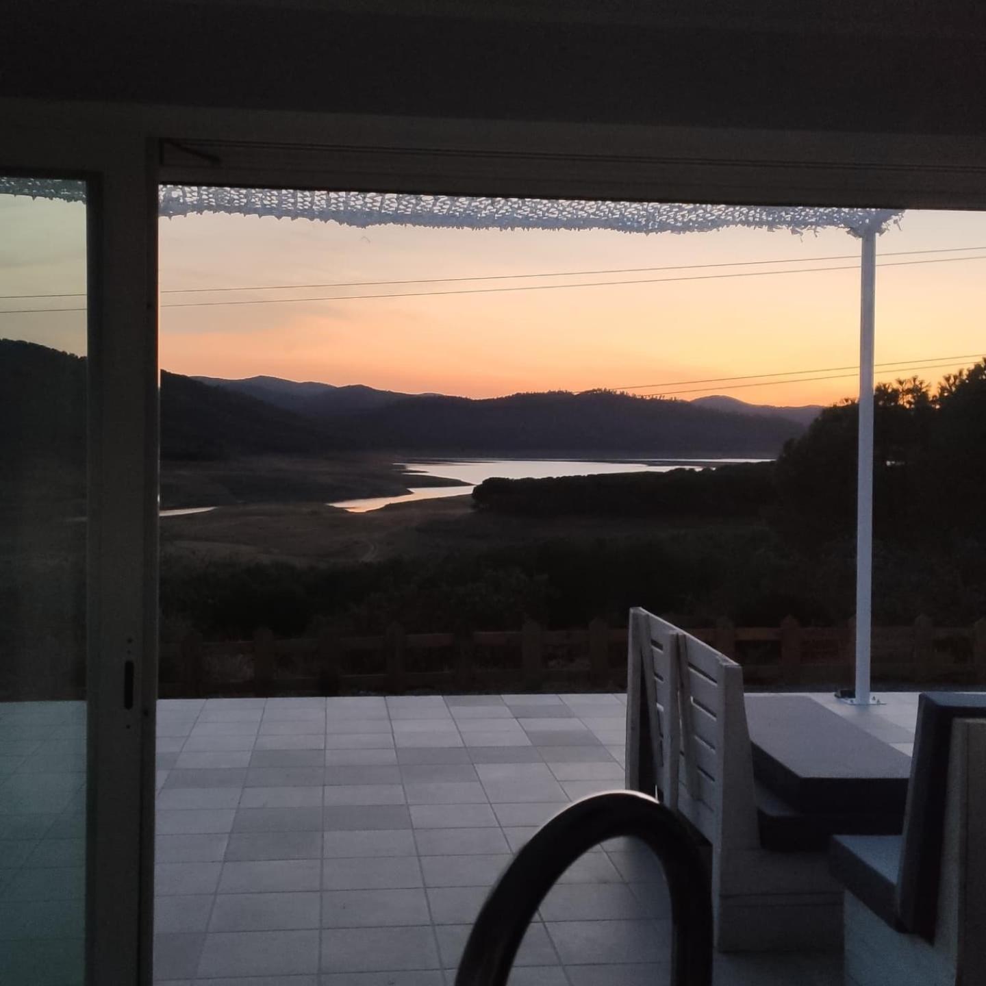 Casa En El Lago.Unmillondeestrellas Villaharta Dış mekan fotoğraf